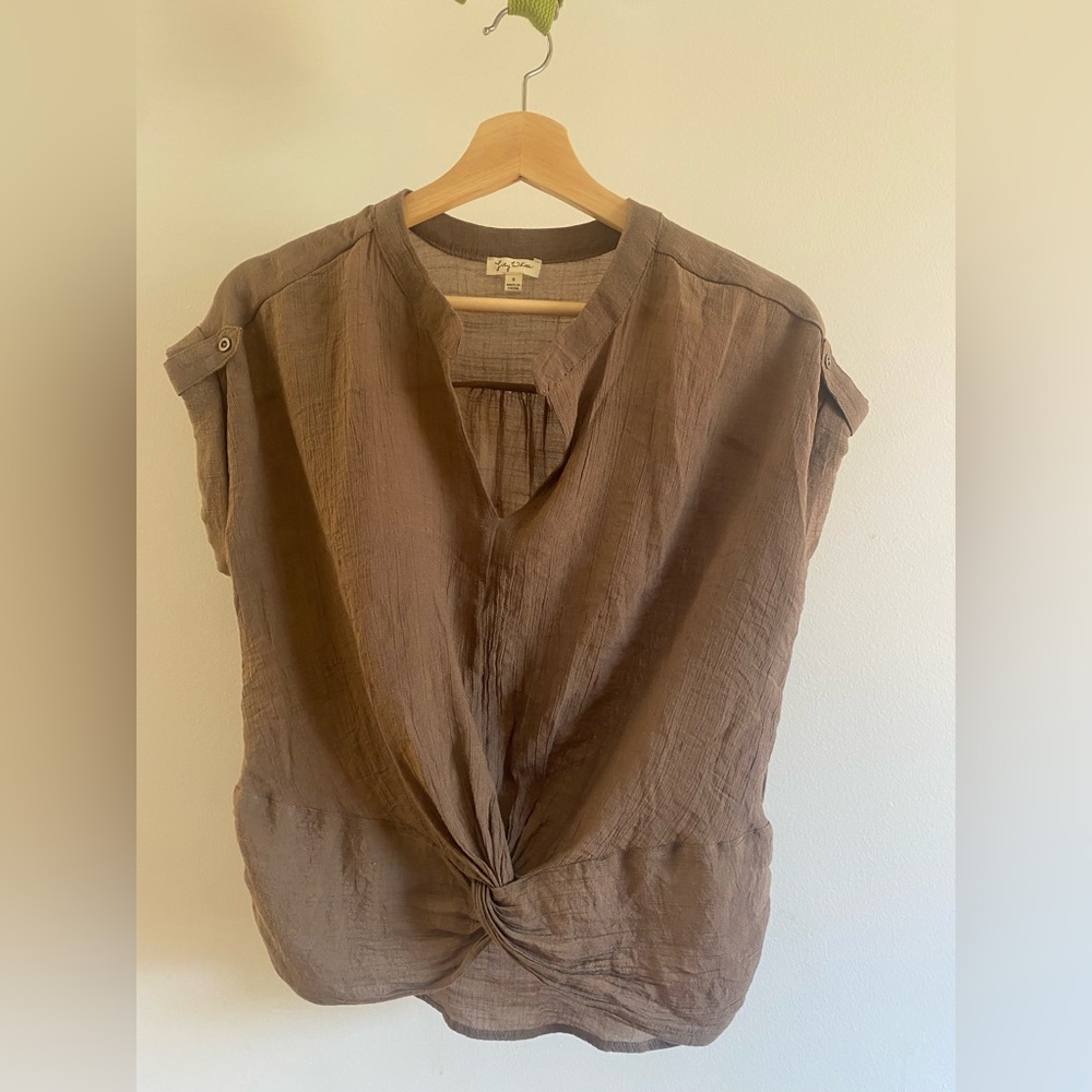 Lily White Top | Cappuccino Short Sleeve Blouse